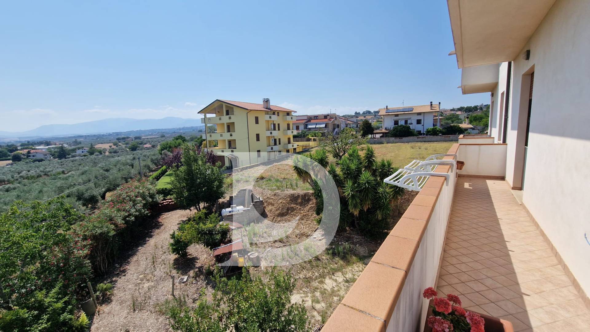 Casa singola in vendita a Collecorvino, Barberi