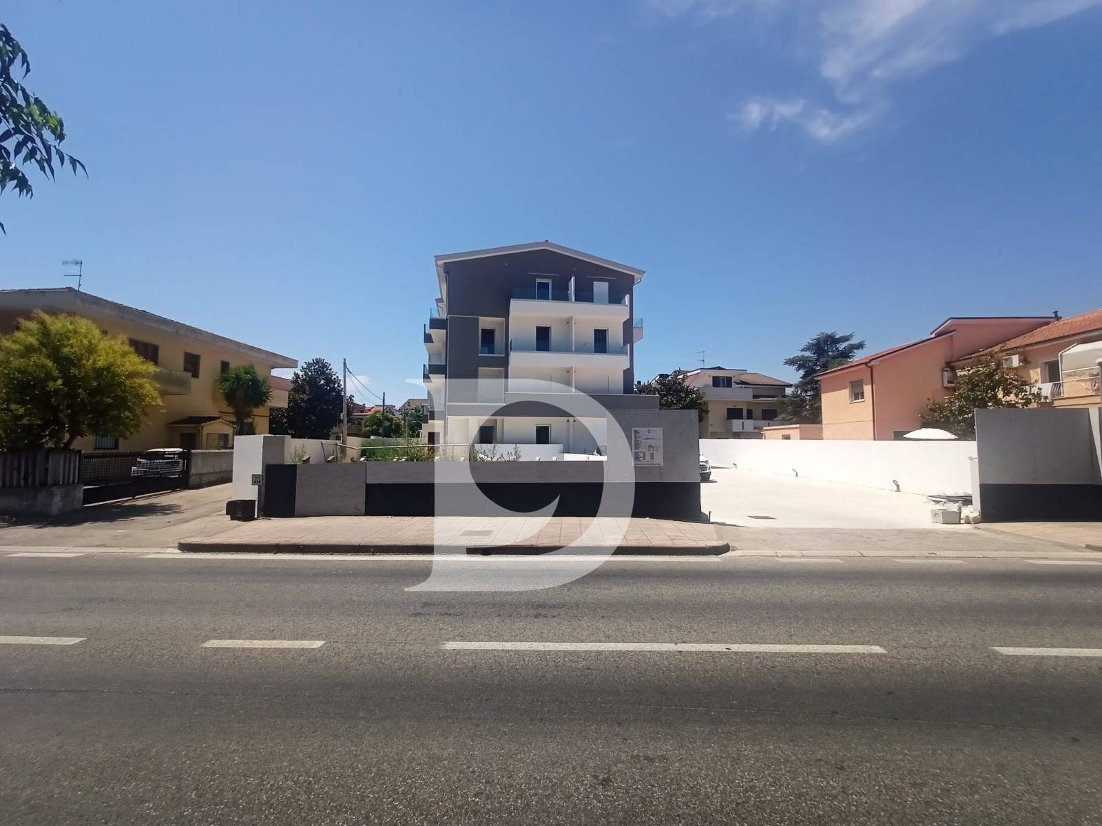 Appartamento in vendita a Citt Sant'Angelo, Marina