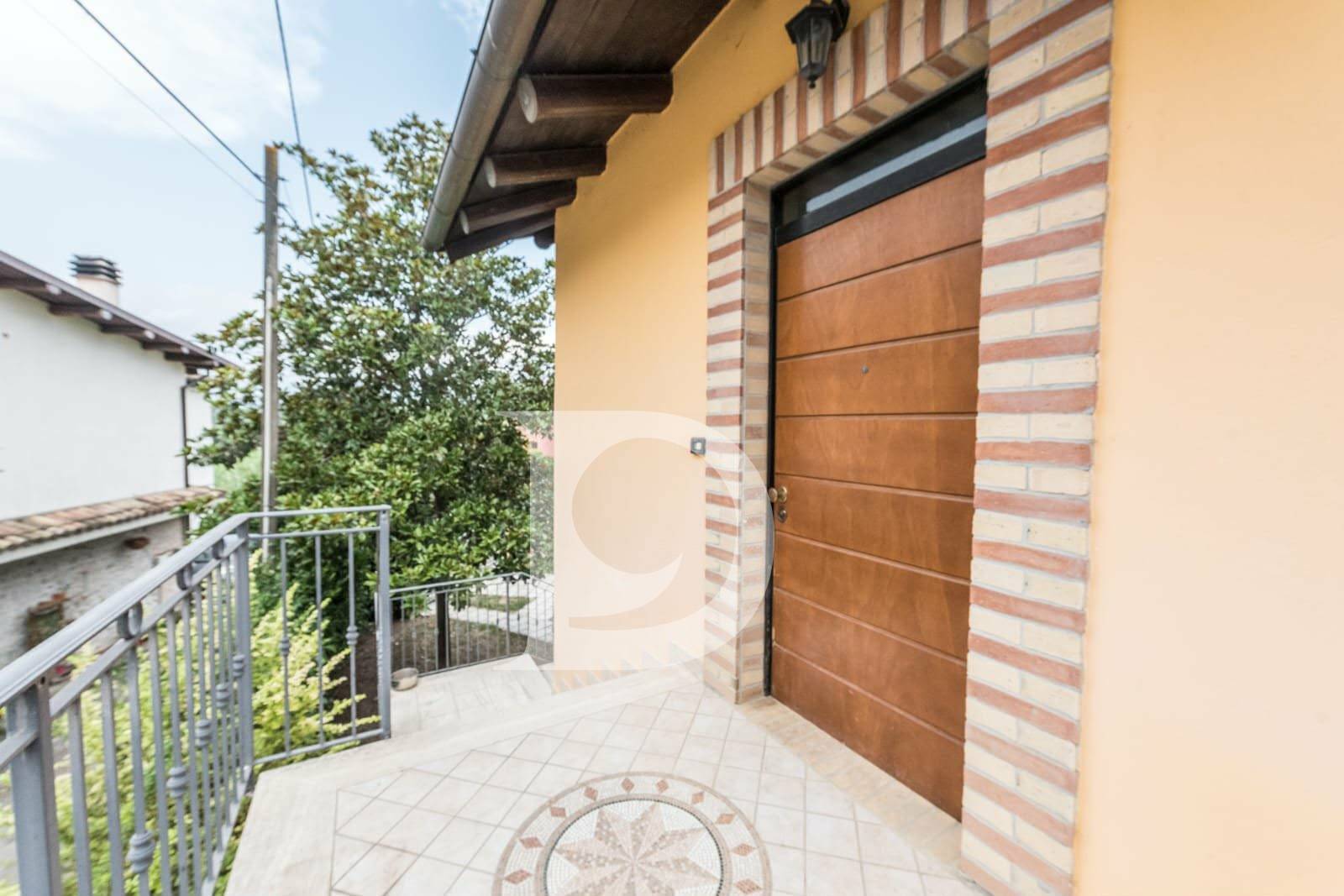 Appartamento in vendita a Collecorvino, Barberi
