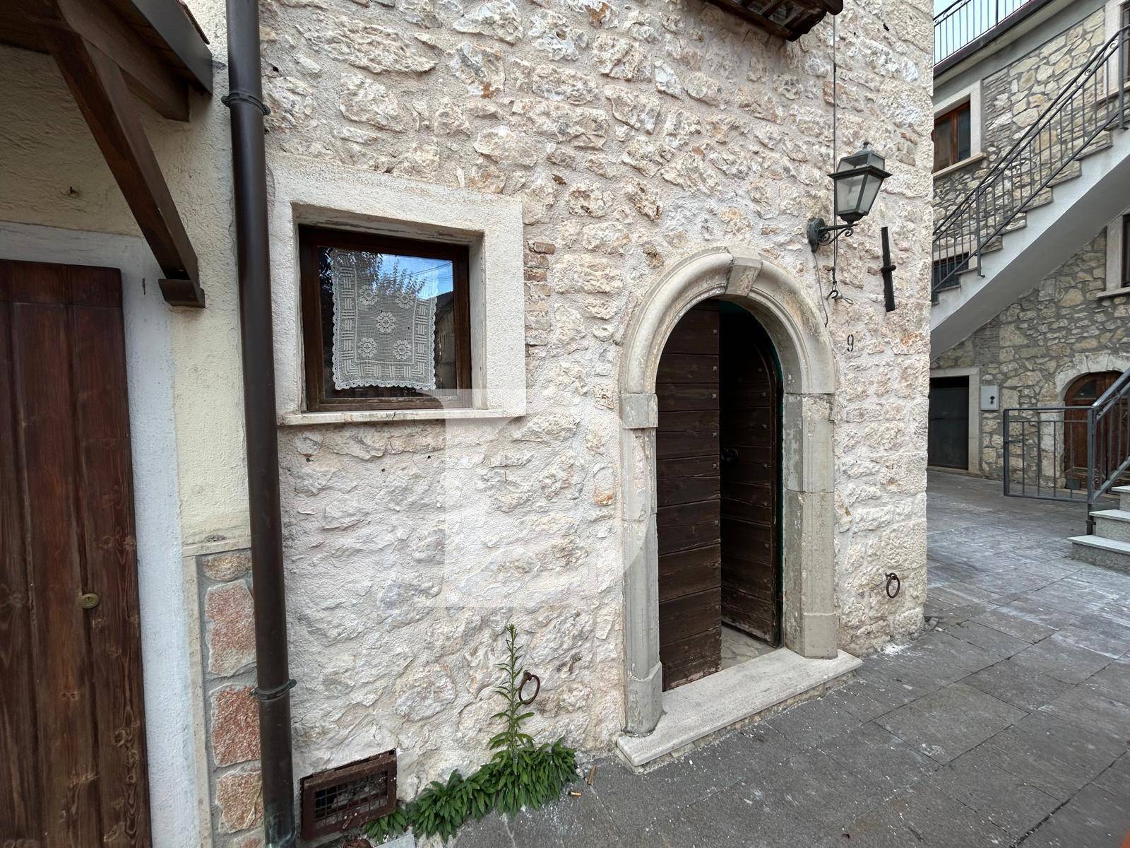 Porzione di casa in affitto a Campo di Giove