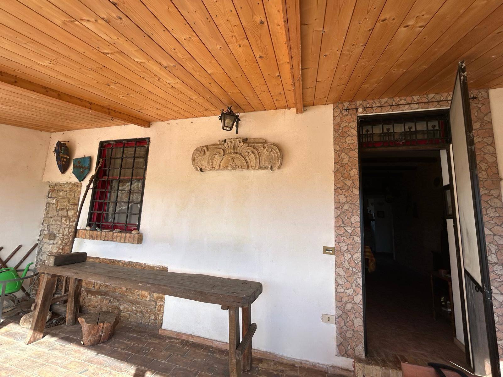 Casa singola in vendita a Loreto Aprutino