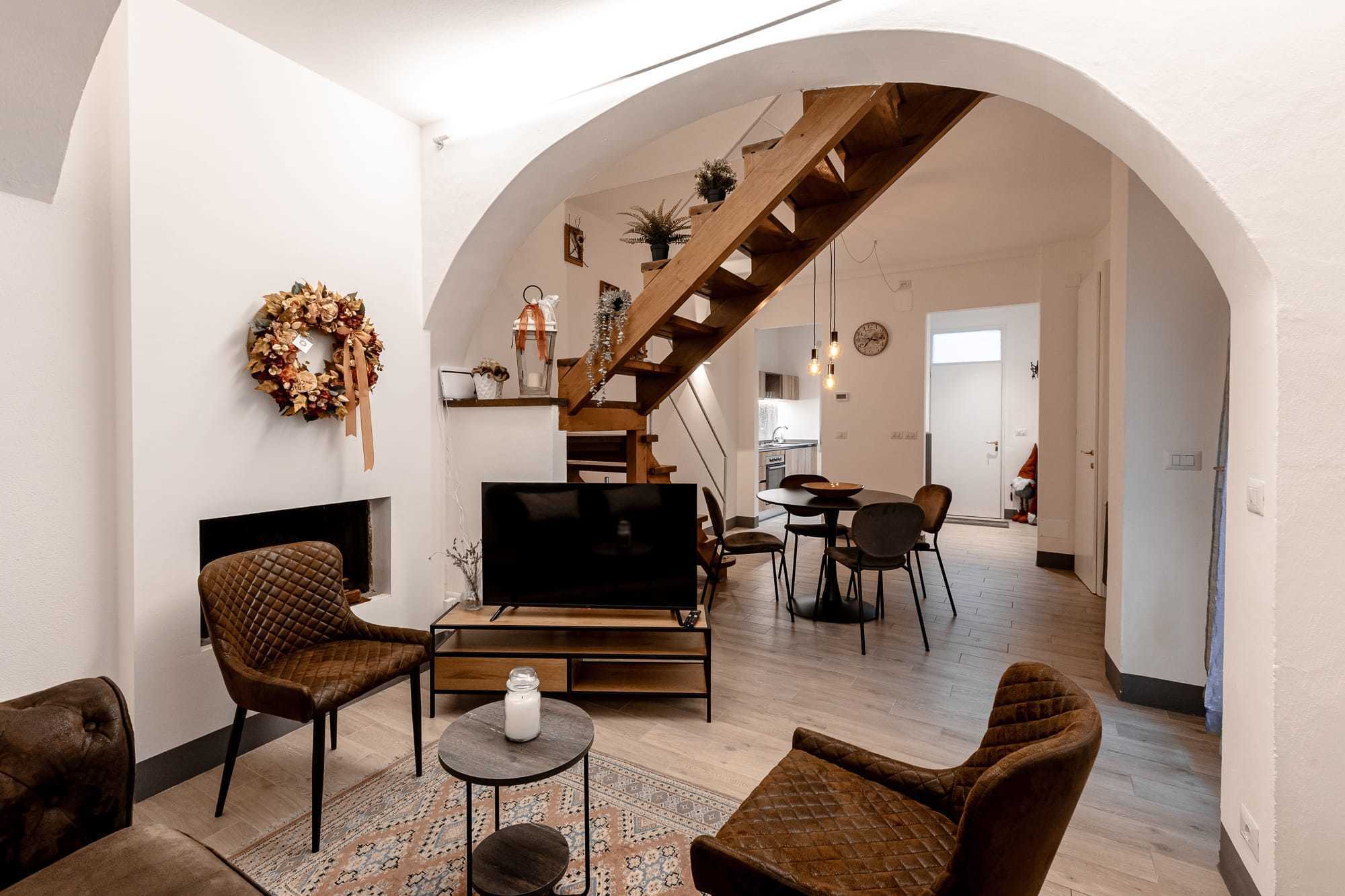 Casa indipendente in vendita in via del poliziano snc, Montepulciano