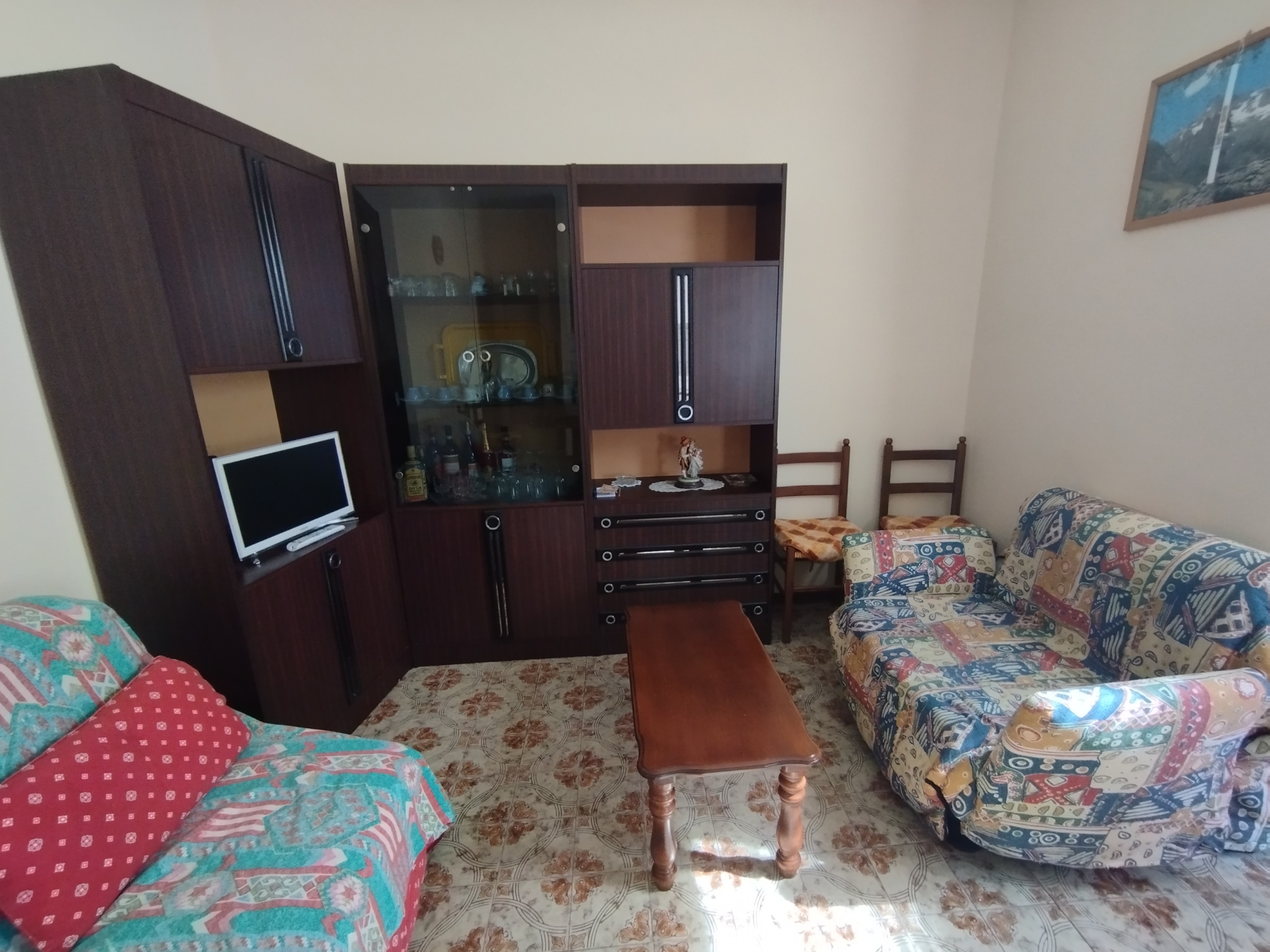 Bilocale con terrazzo a Andora