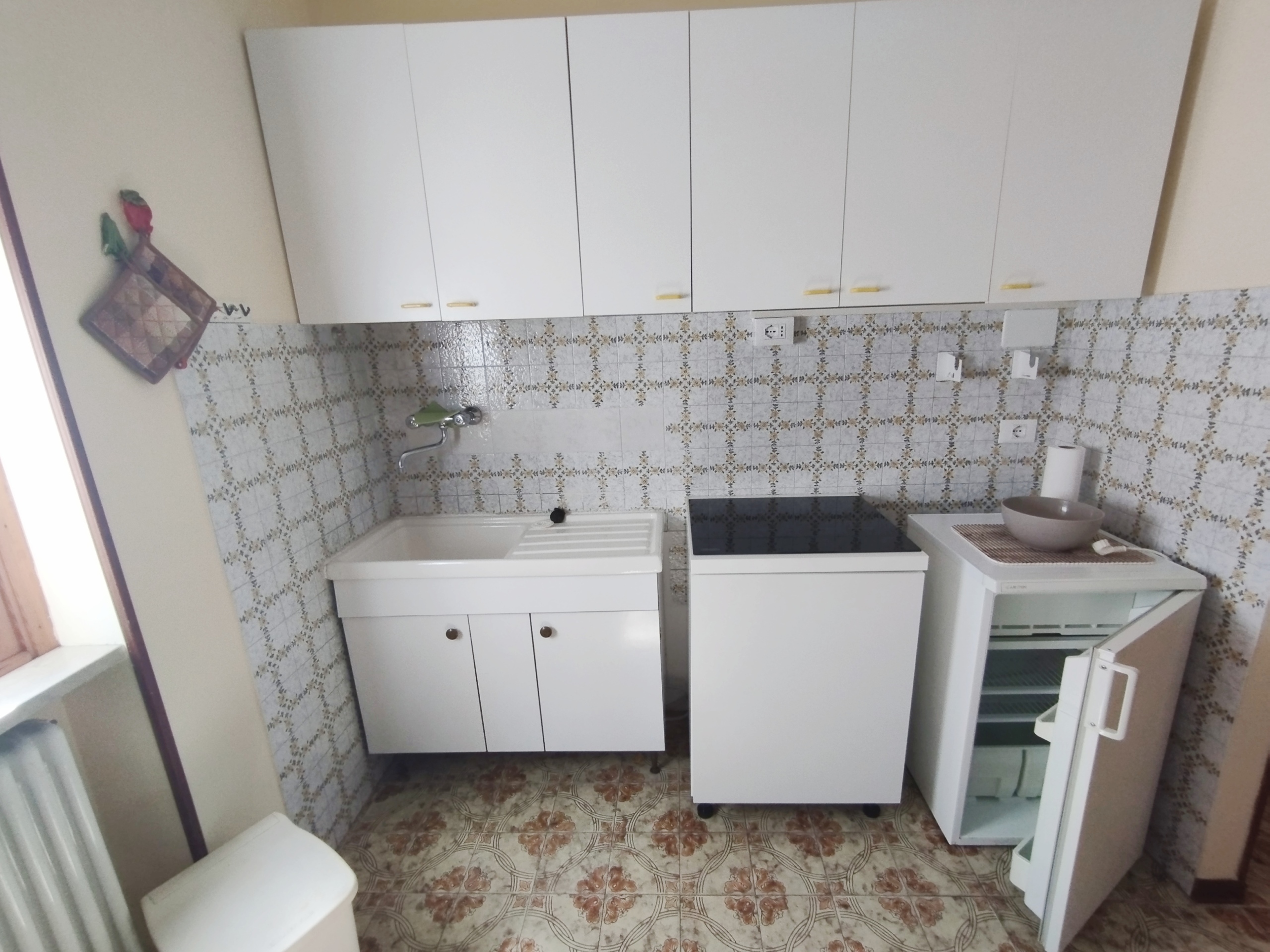 Bilocale con terrazzo a Andora