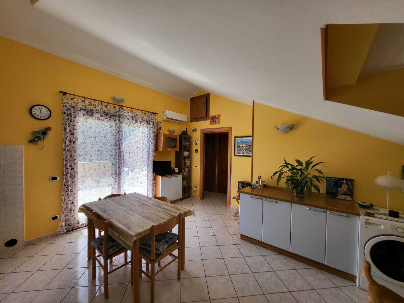 Trilocale con giardino a Andora