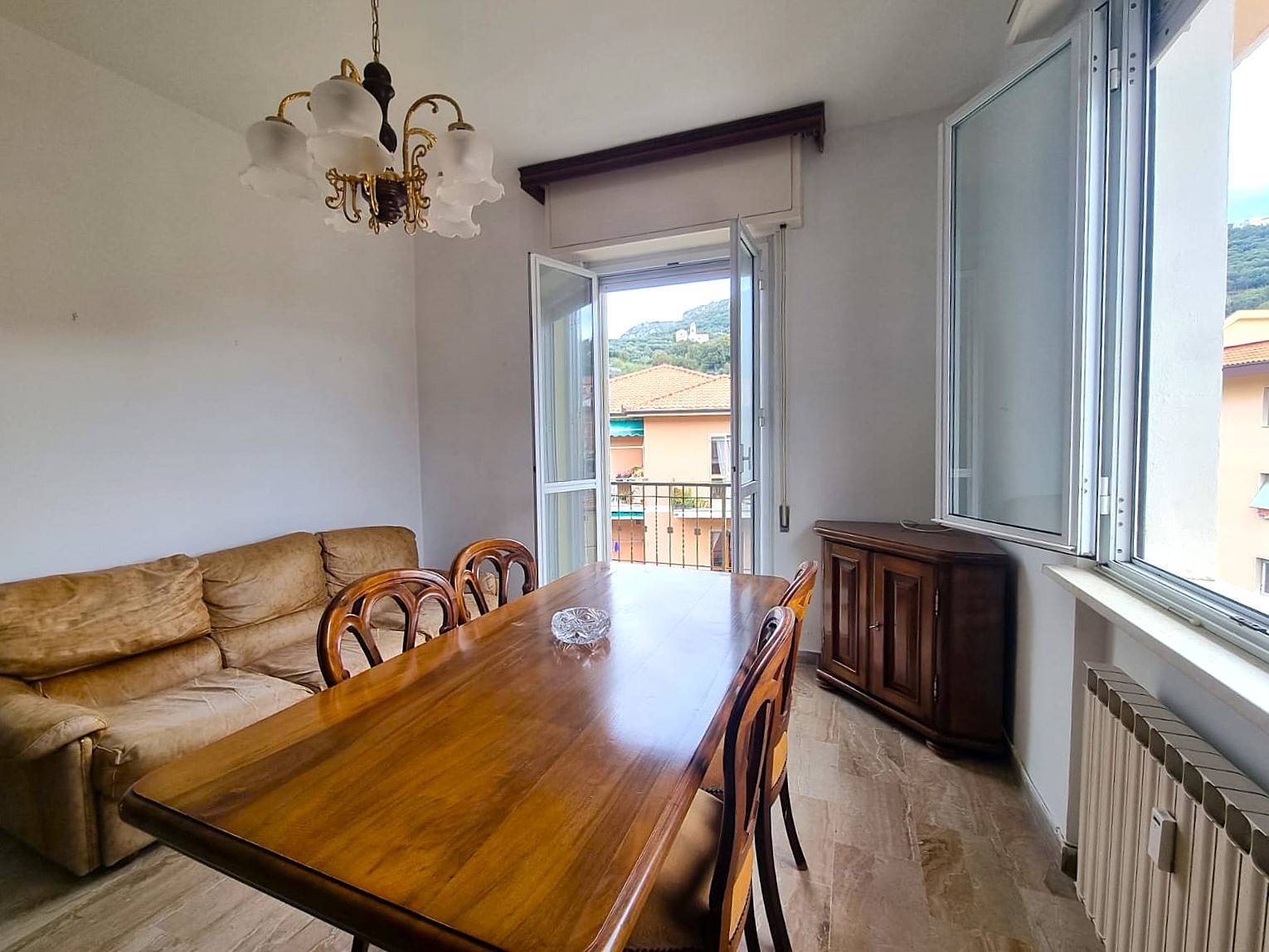 Appartamento in vendita a Finale Ligure, Finalborgo