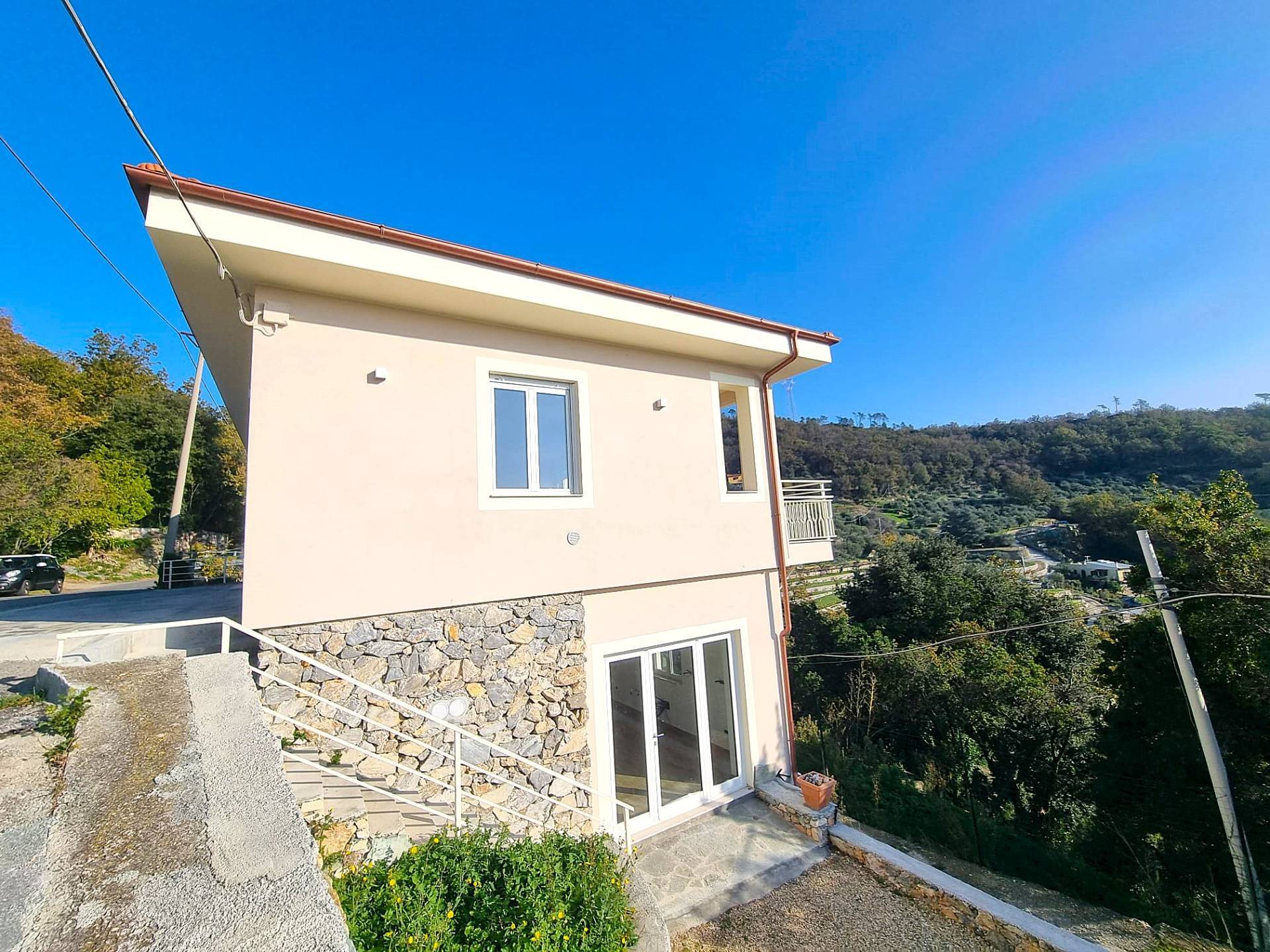 Appartamento in vendita a Finale Ligure