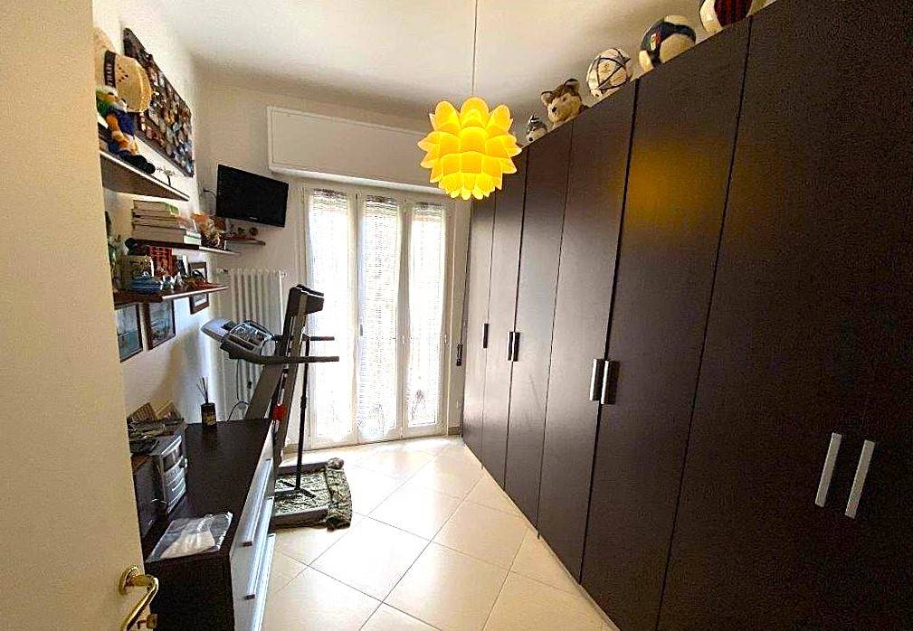 Appartamento in vendita a Finale Ligure, Finalborgo