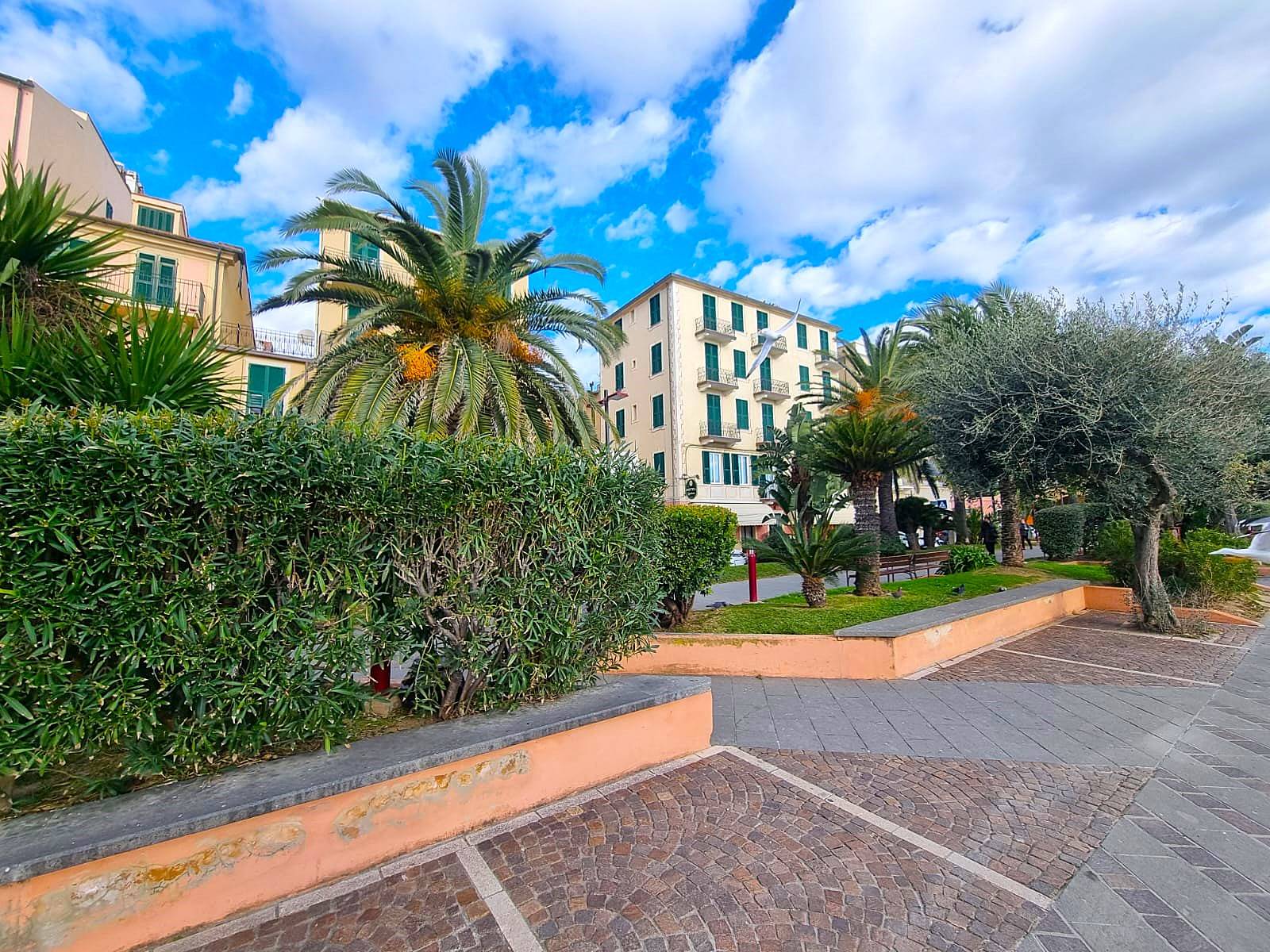 Appartamento in vendita a Finale Ligure, Finale Marina