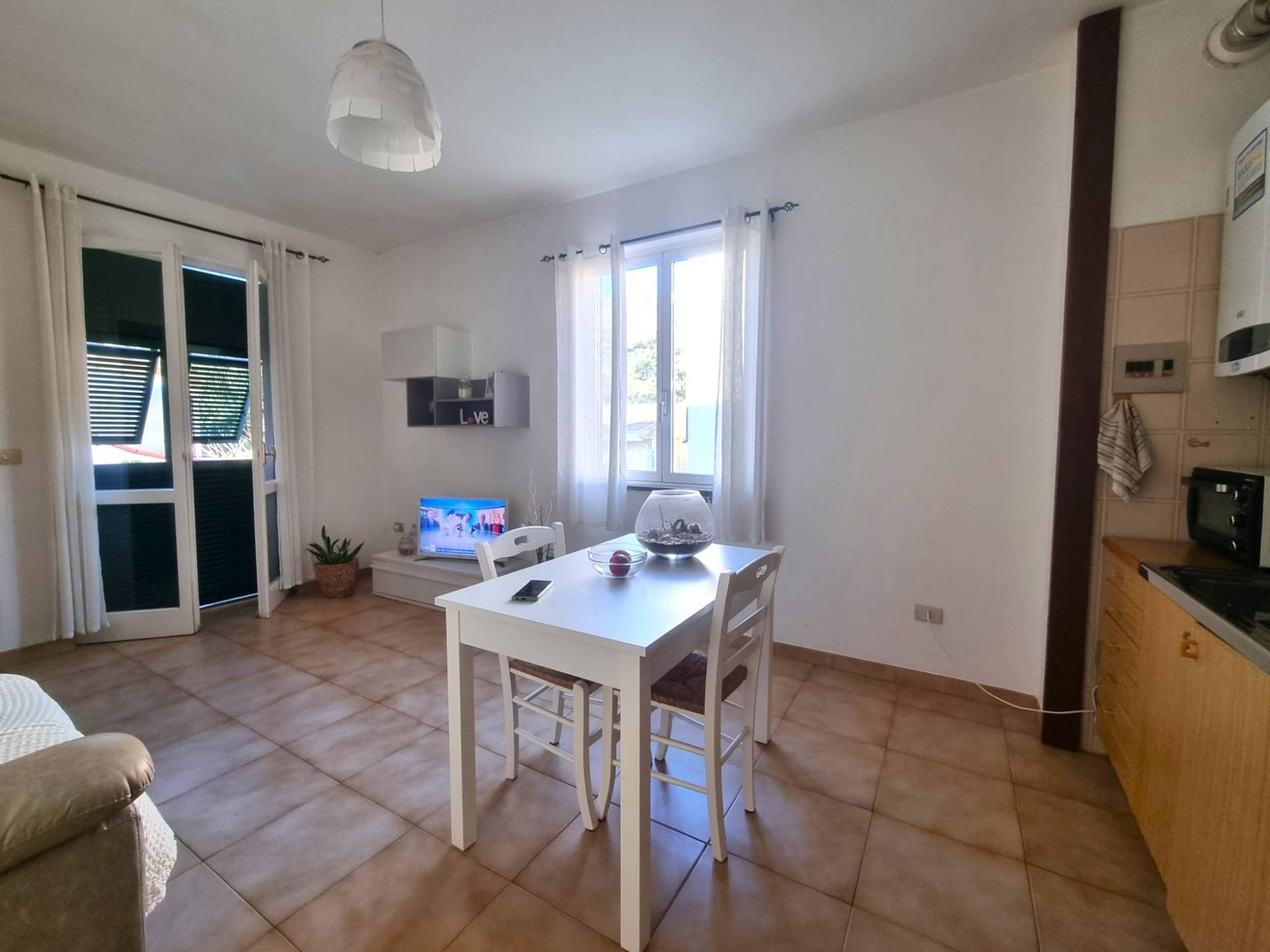 Appartamento in vendita a Calice Ligure