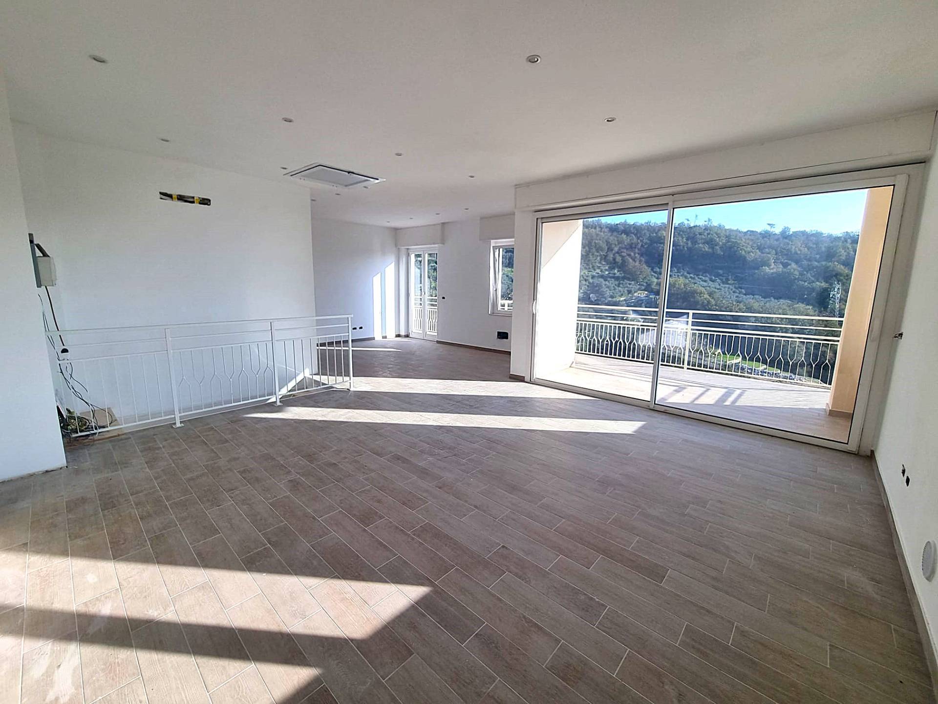 Appartamento in vendita a Finale Ligure