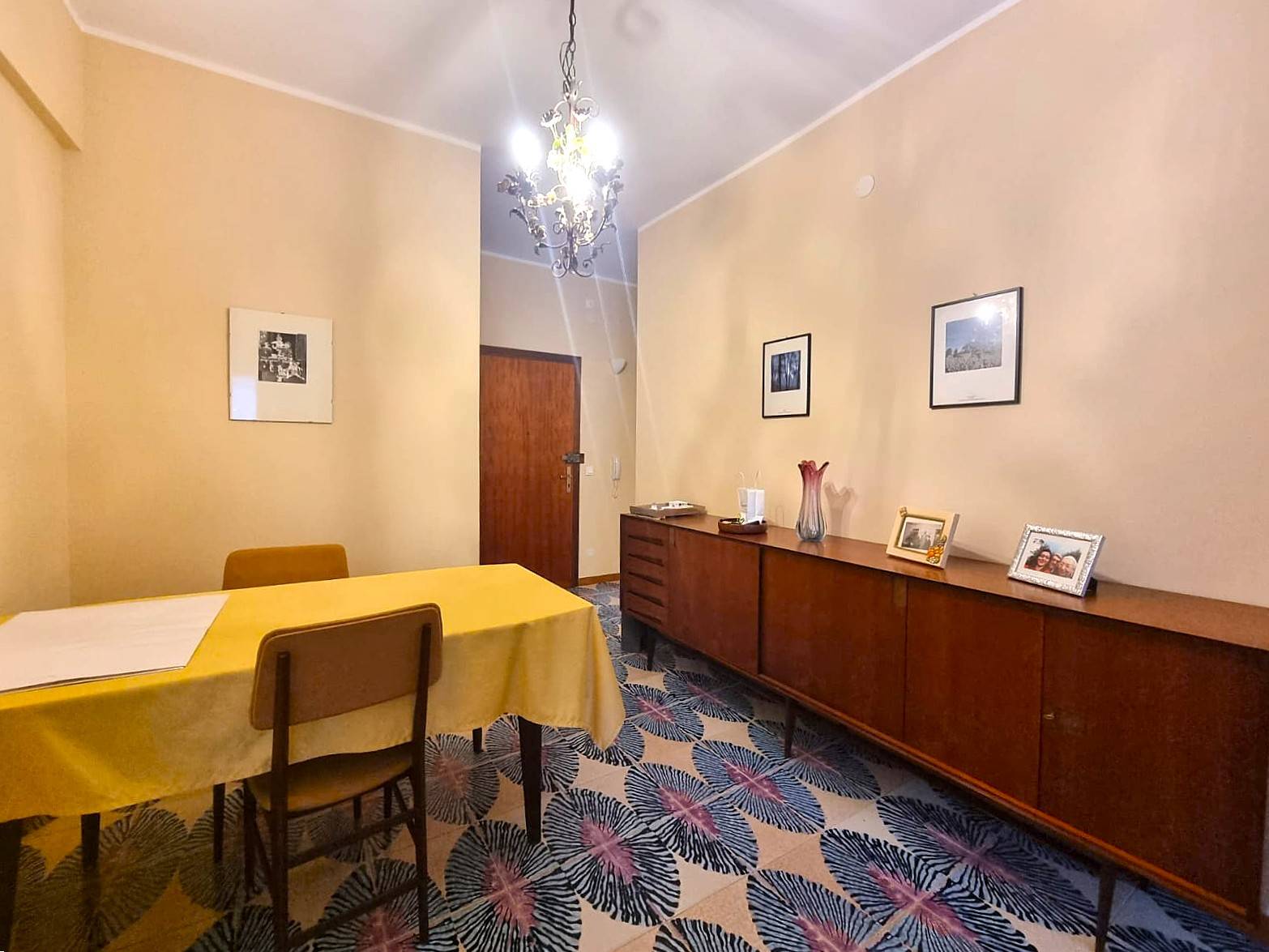 Appartamento in vendita a Finale Ligure, Finalborgo