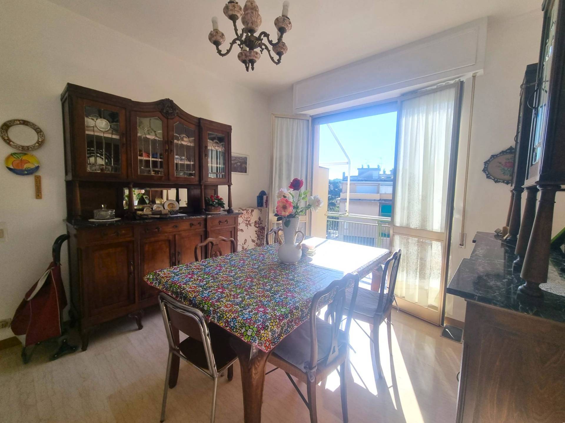 Appartamento in vendita a Finale Ligure, Finalborgo