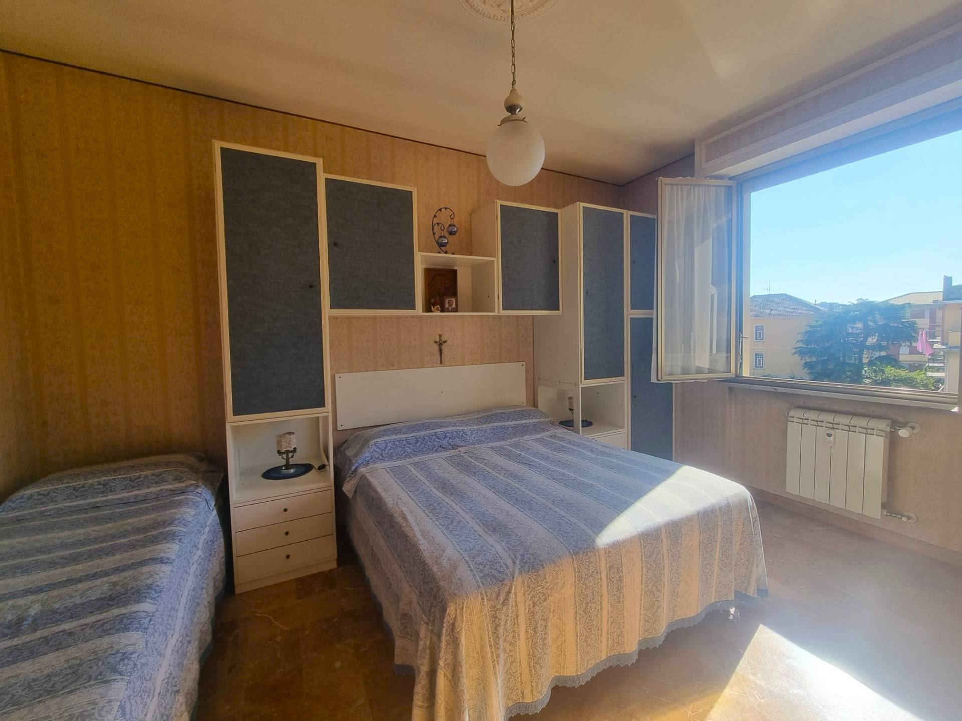 Appartamento in vendita a Finale Ligure, Finalborgo