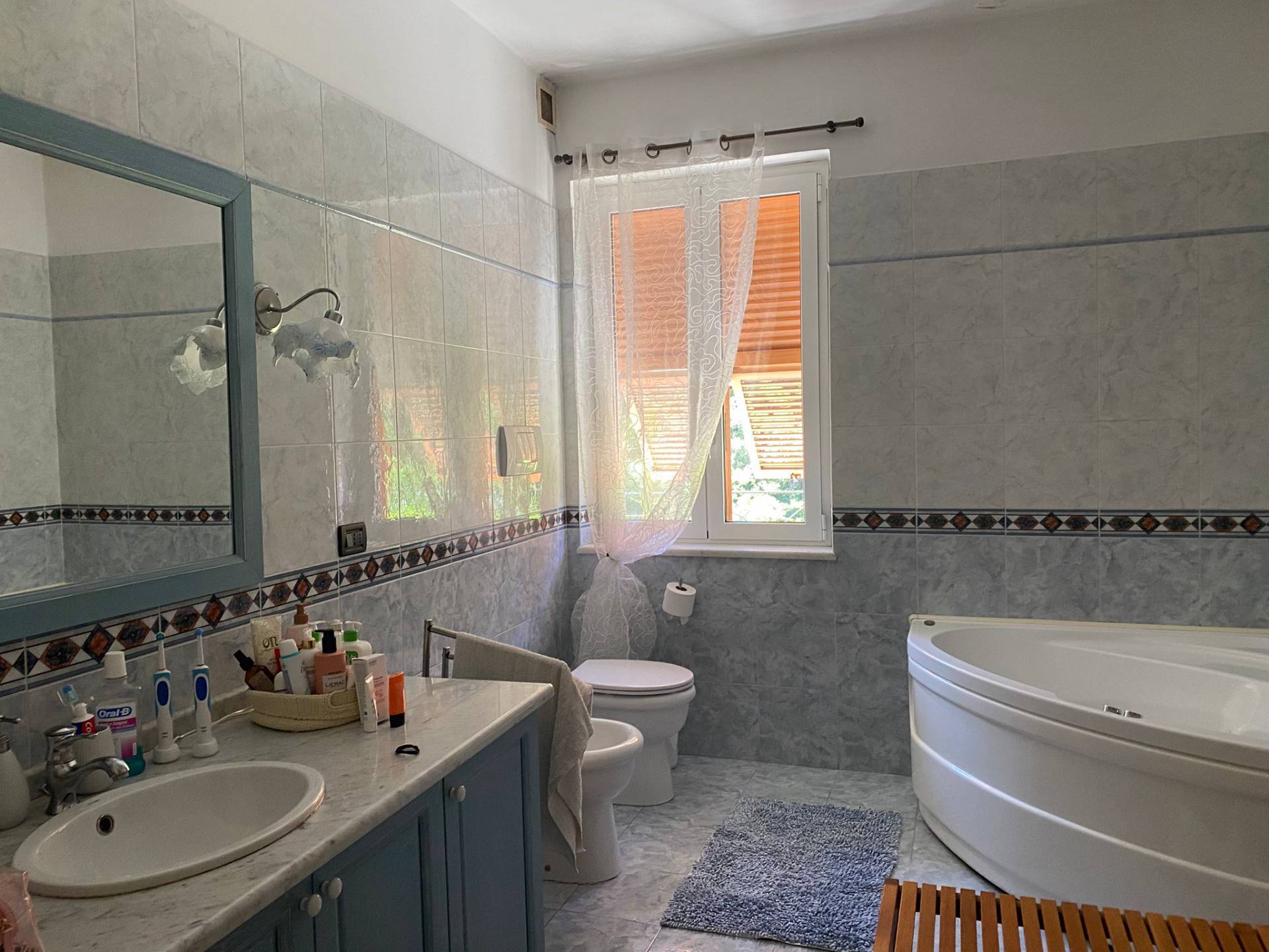 Casa singola in vendita a Finale Ligure, Finalborgo