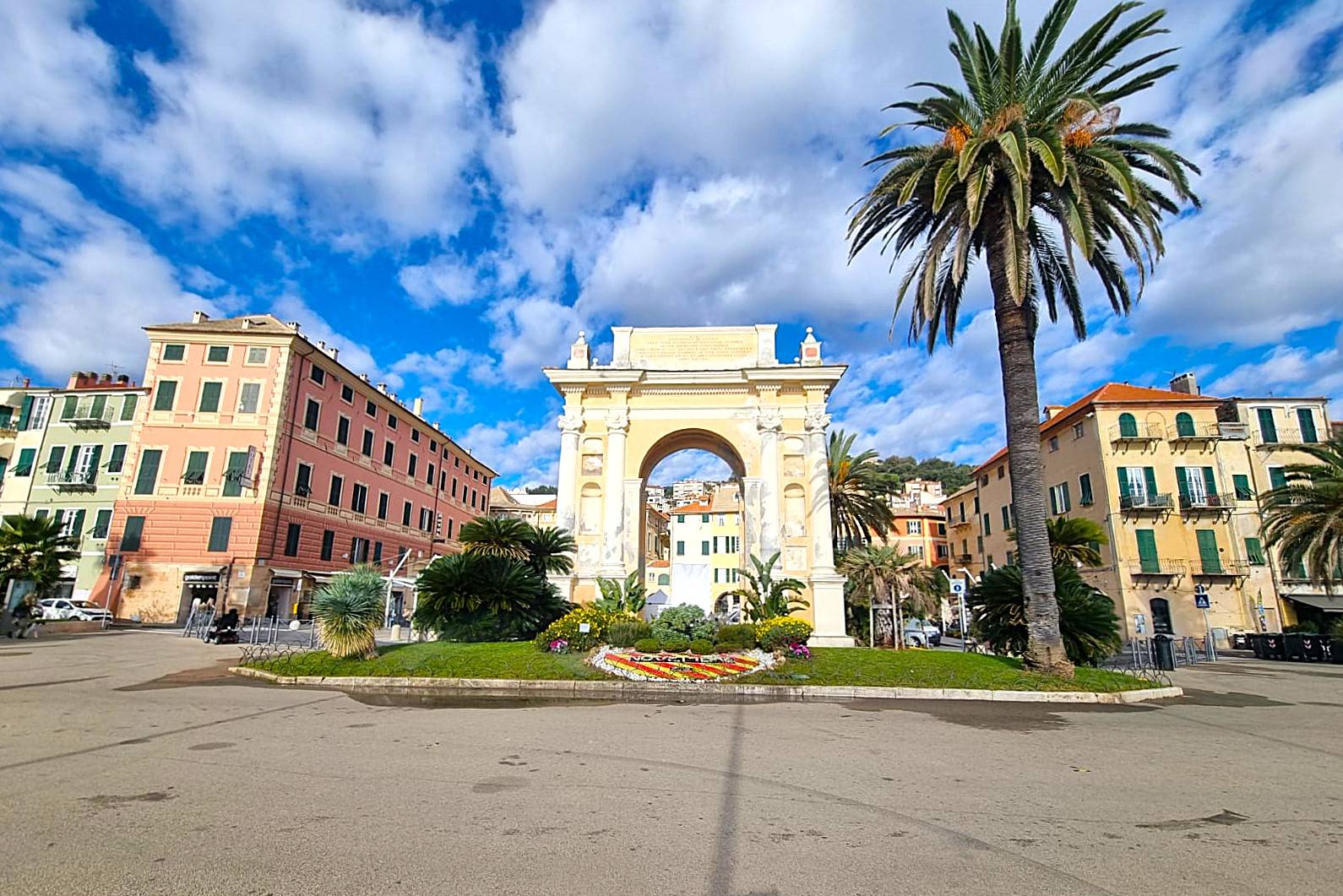Appartamento in vendita a Finale Ligure, Finale Marina