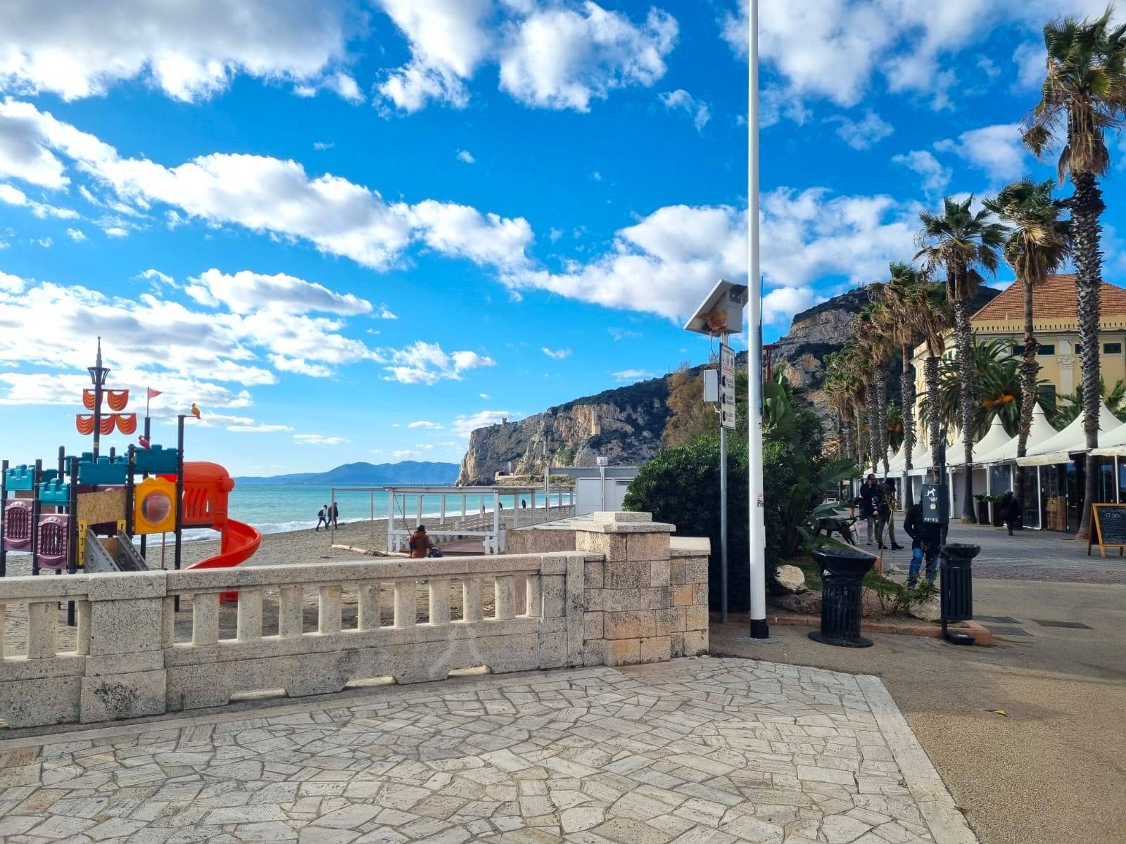 Appartamento in vendita a Finale Ligure, Finale Marina