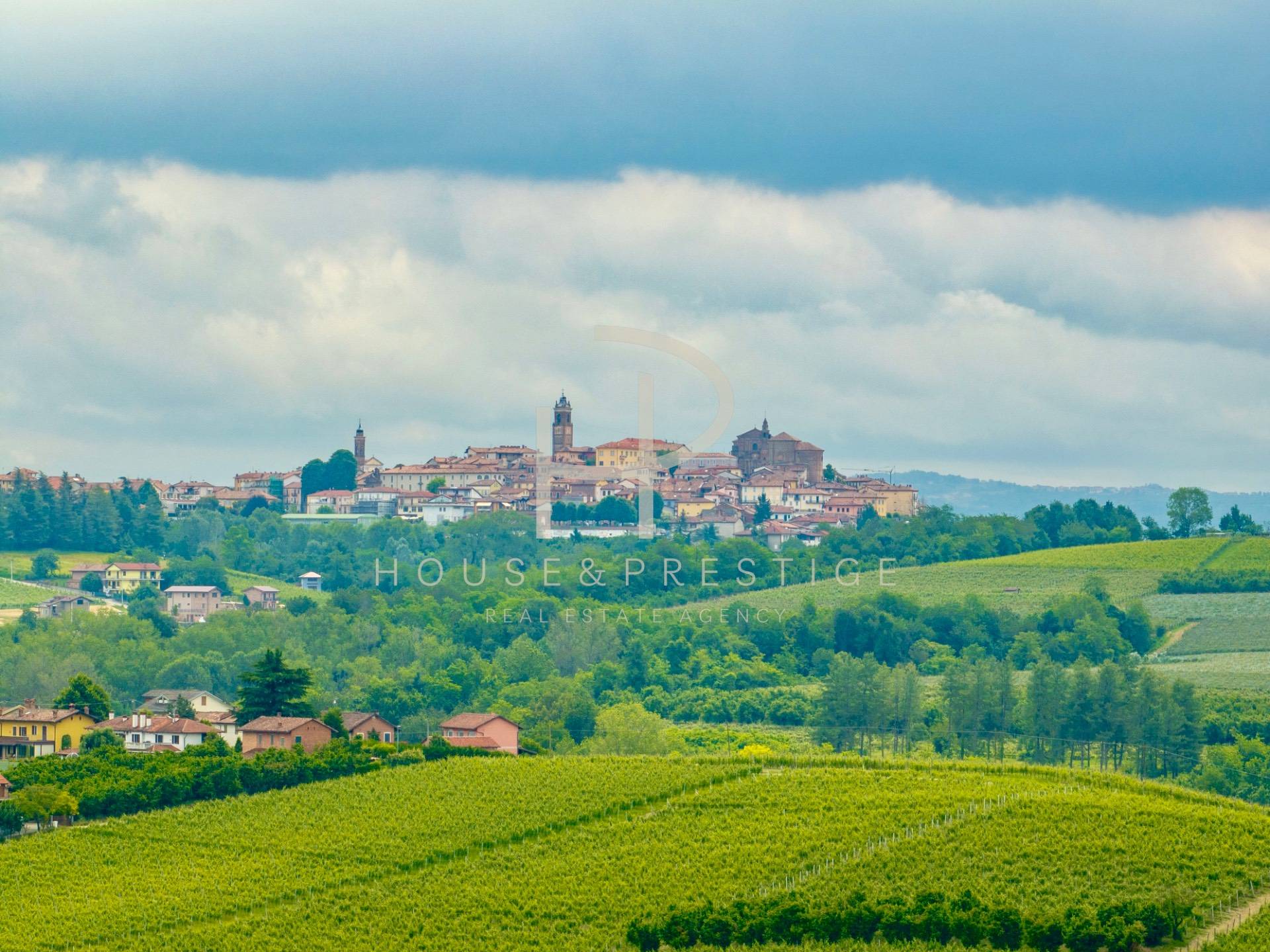 Villa in vendita a Cherasco