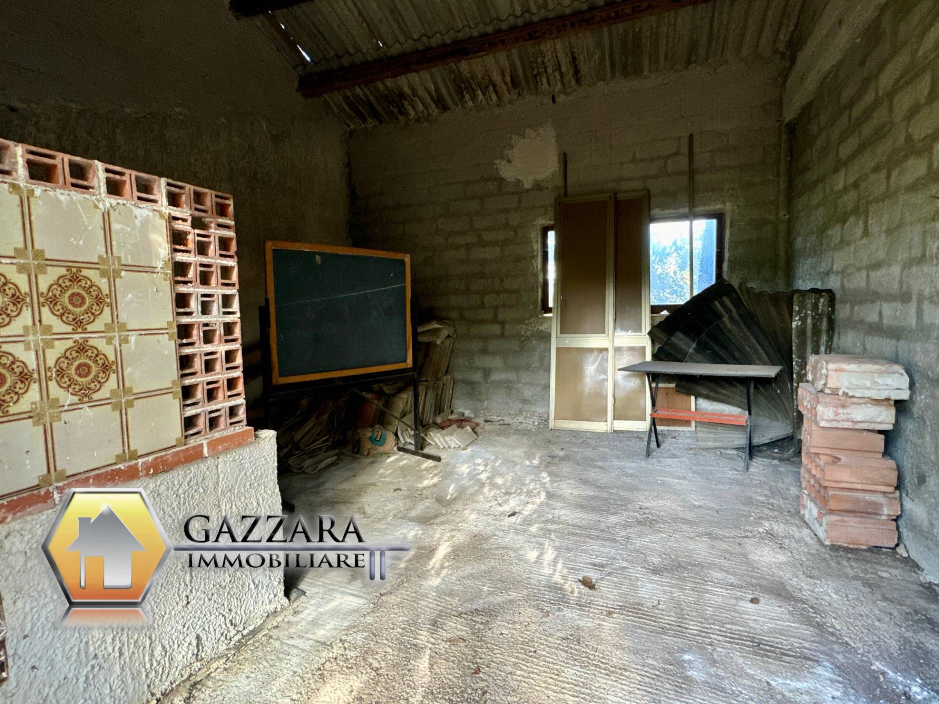 Terreno con Rurale in vendita a Canicattini Bagni, C.da Sabat