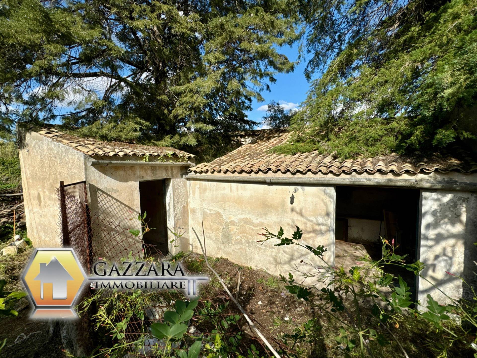 Terreno con Rurale in vendita a Canicattini Bagni, C.da Sabat
