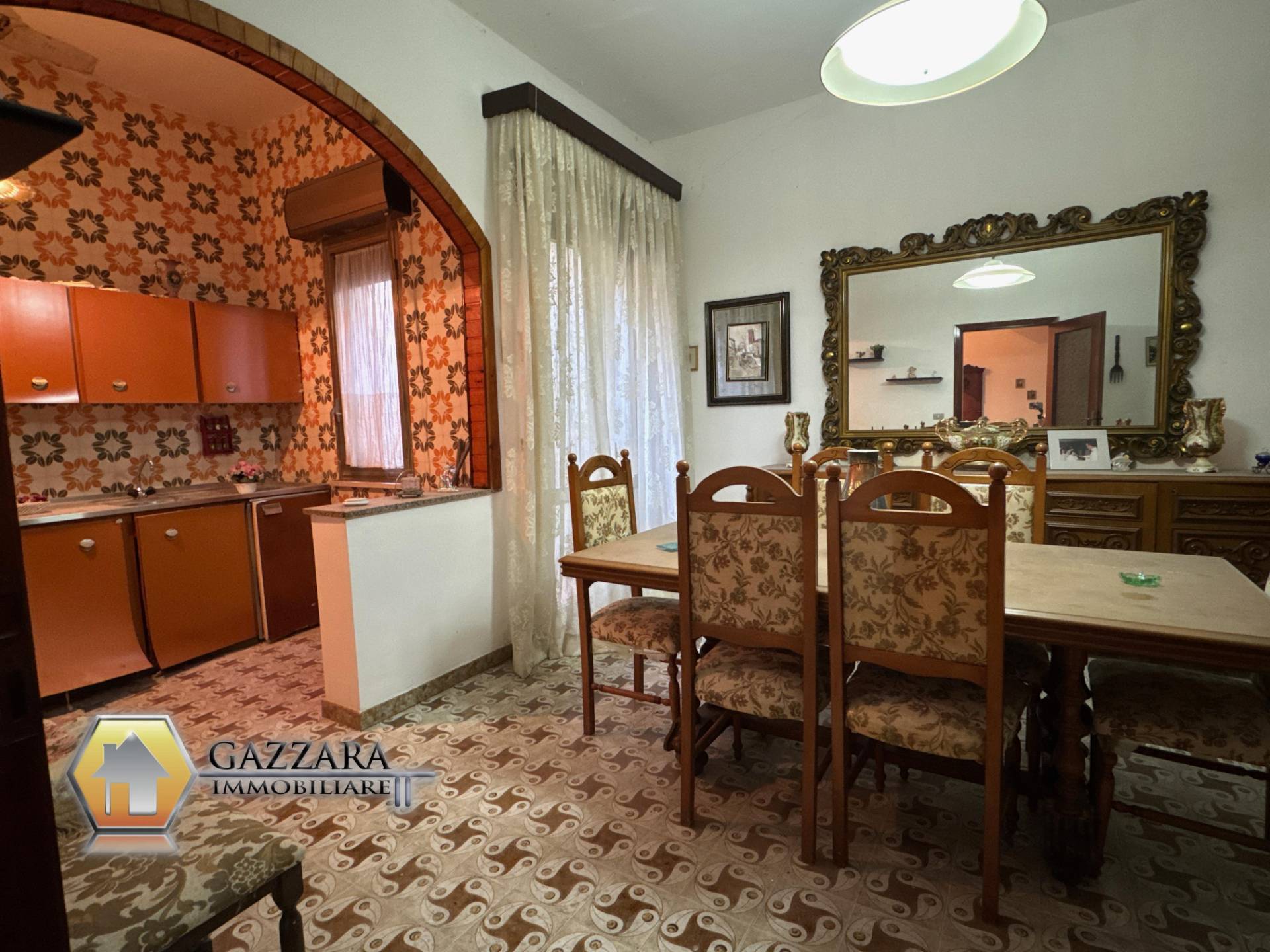 Casa indipendente in vendita a Canicattini Bagni, Zona Alta