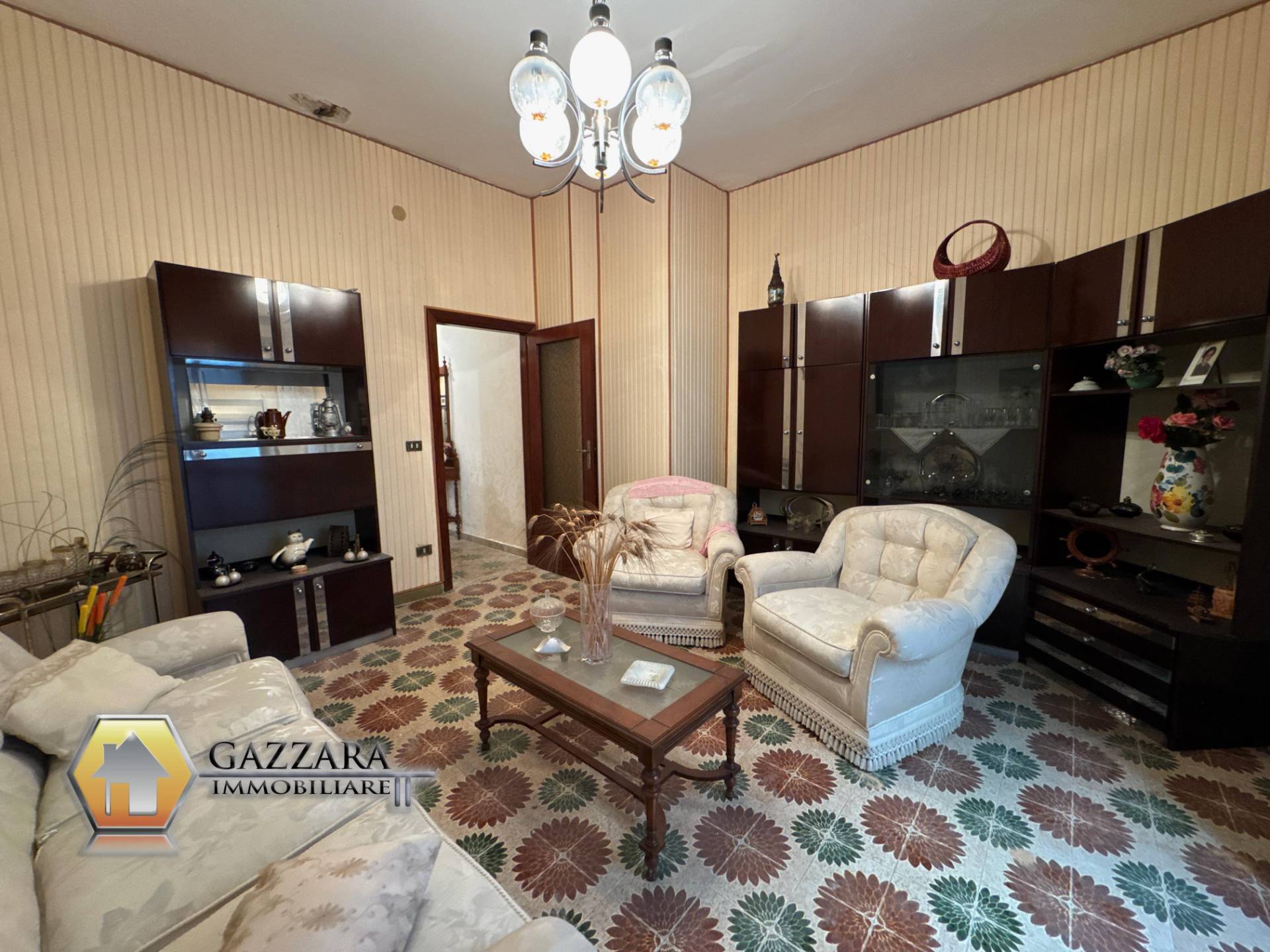 Casa indipendente in vendita a Canicattini Bagni, Zona Alta