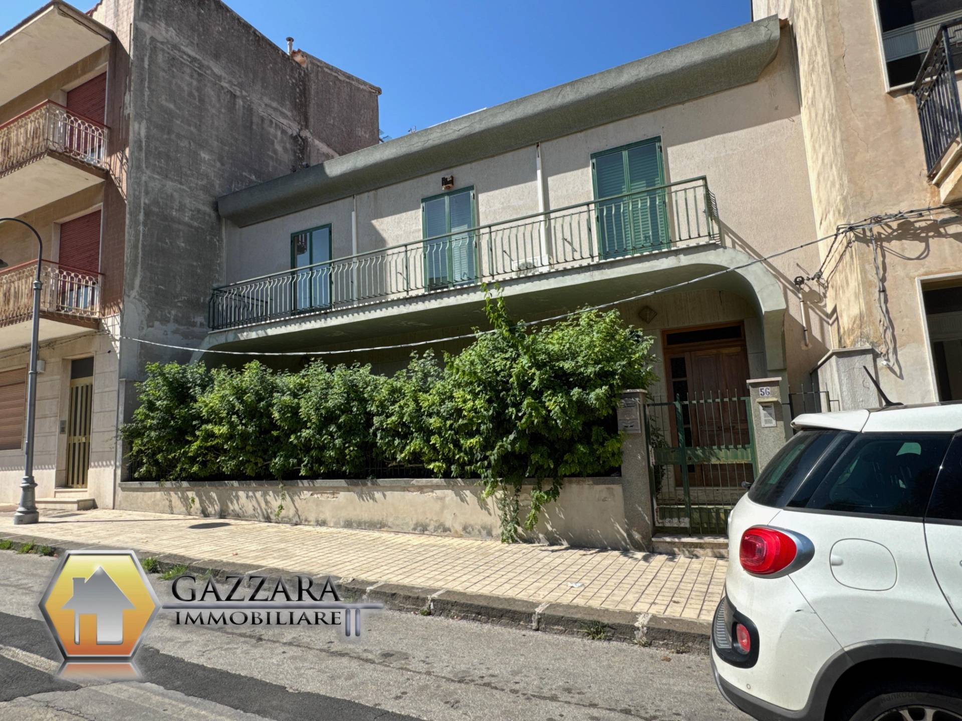 Casa indipendente in vendita a Canicattini Bagni, Centro