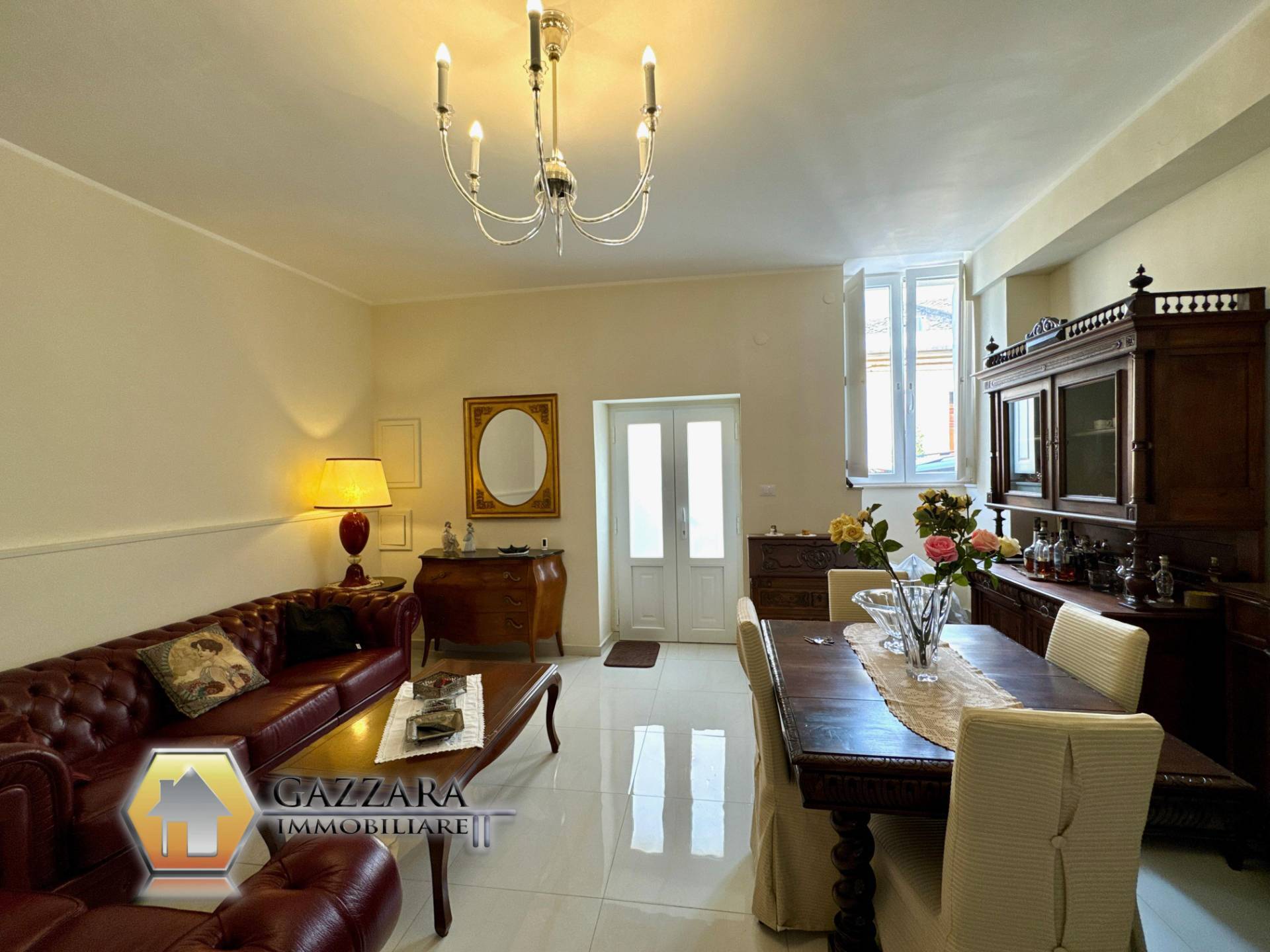 Casa indipendente in vendita a Canicattini Bagni, Centro