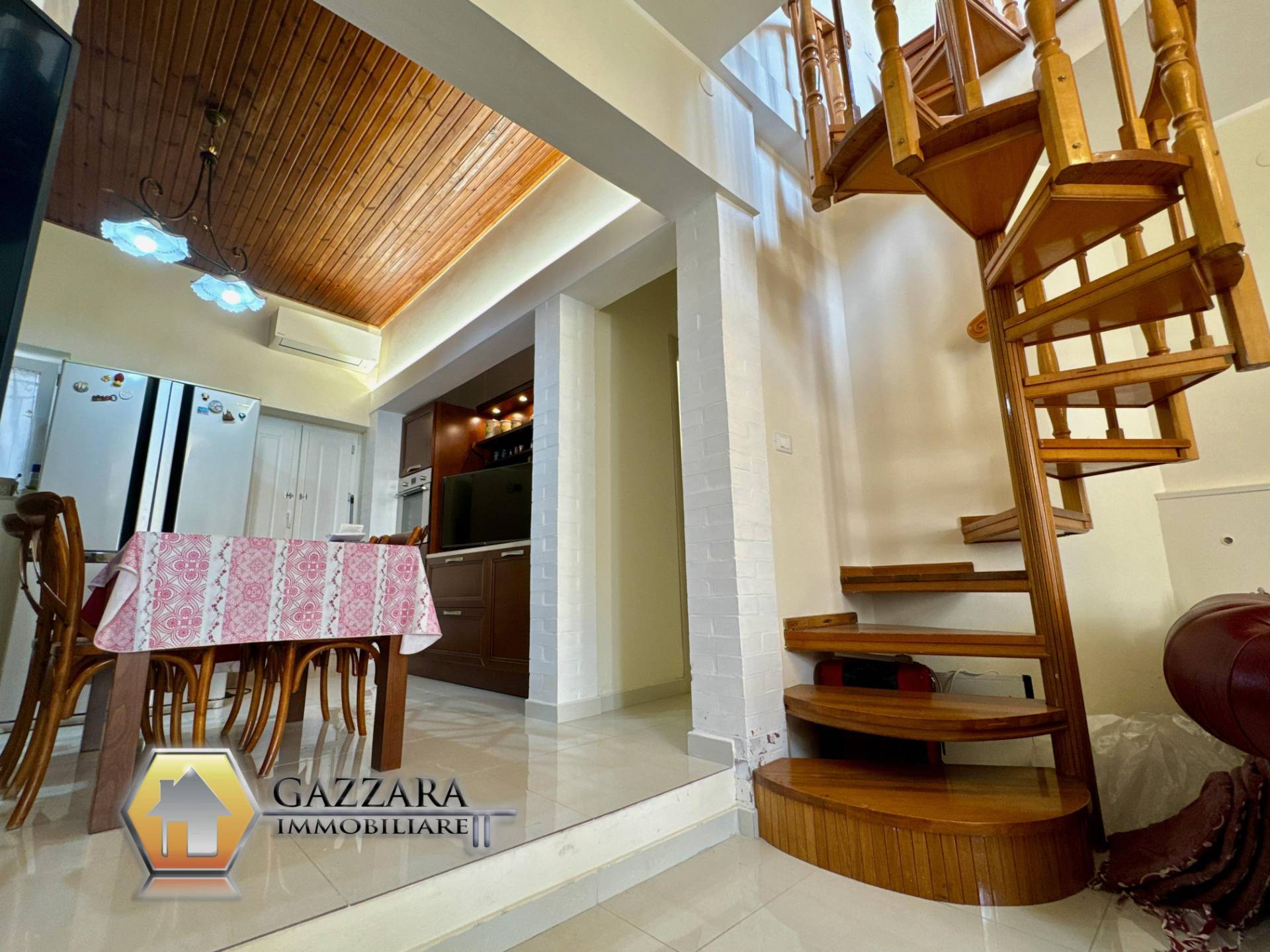 Casa indipendente in vendita a Canicattini Bagni, Centro