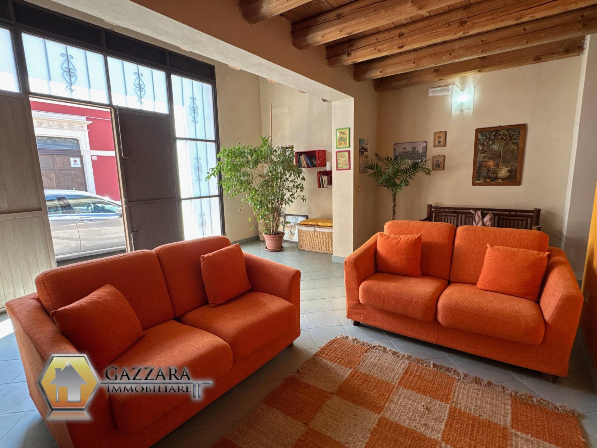 Casa indipendente in vendita a Canicattini Bagni