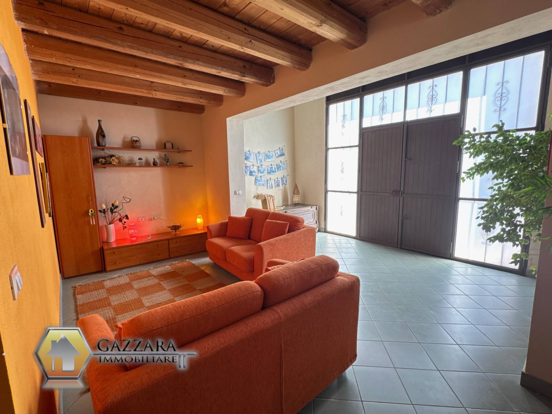 Casa indipendente in vendita a Canicattini Bagni