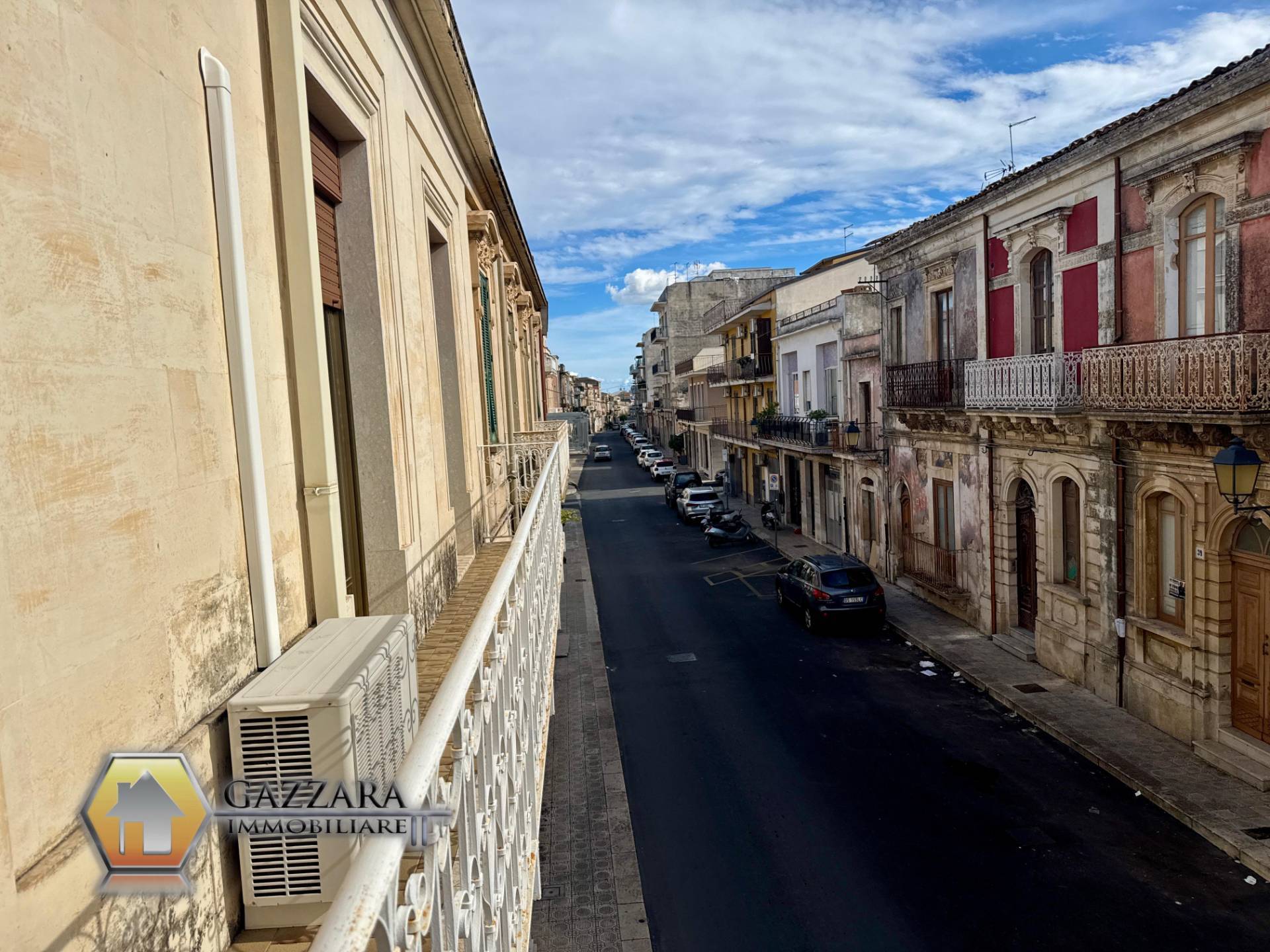 Casa indipendente in vendita a Canicattini Bagni, Centro