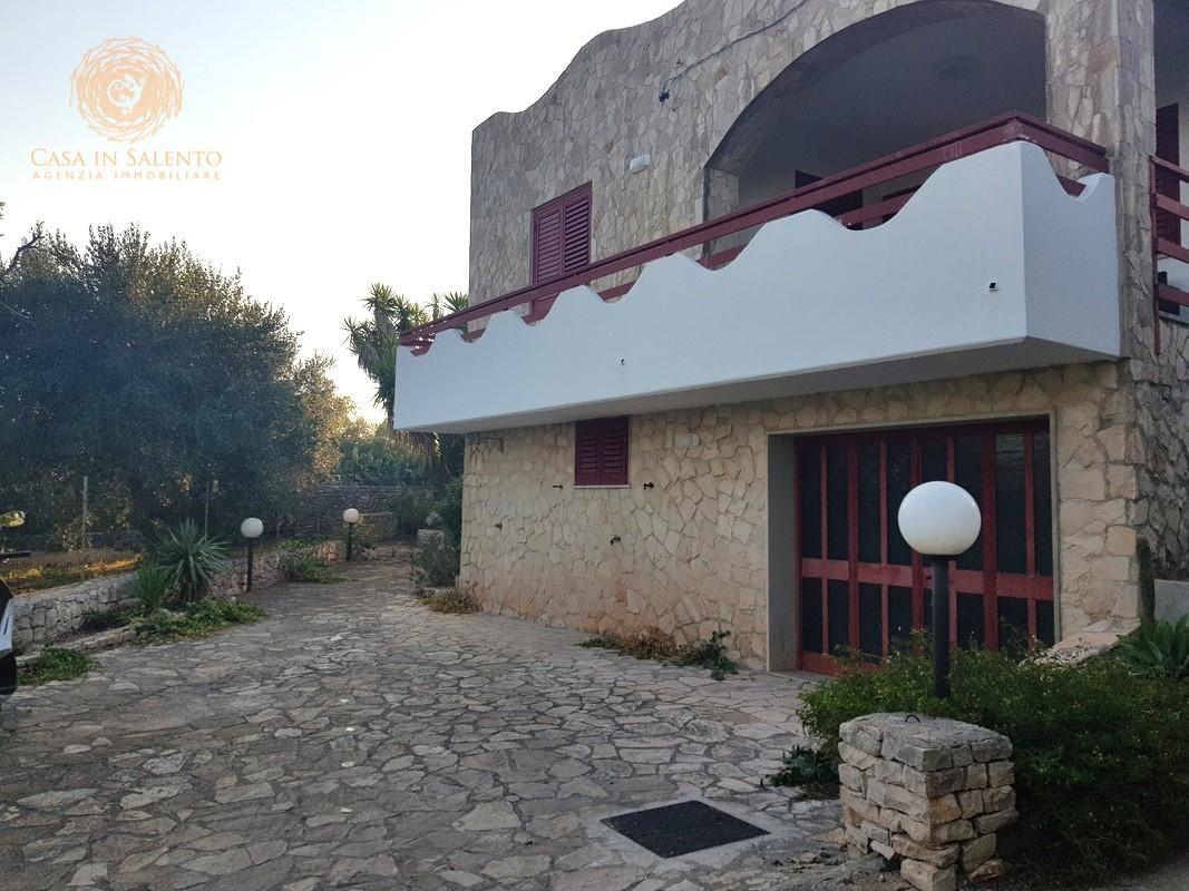 Casa indipendente con giardino a Corsano