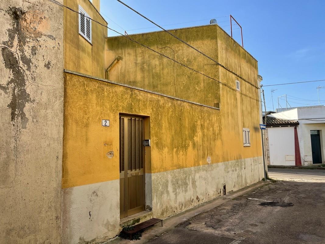 Quadrilocale da ristrutturare, Alessano montesardo