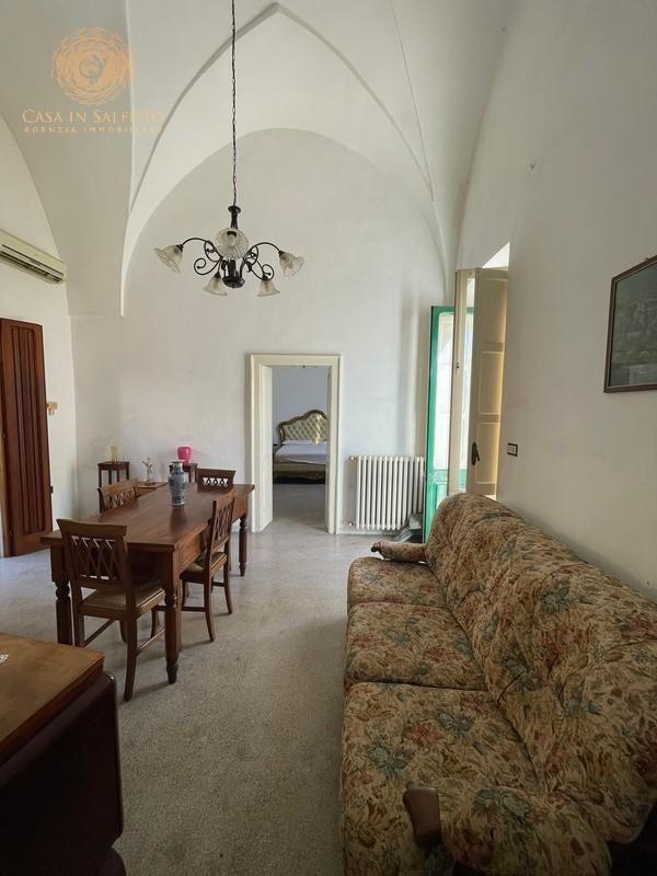 Quadrilocale da ristrutturare, Alessano montesardo