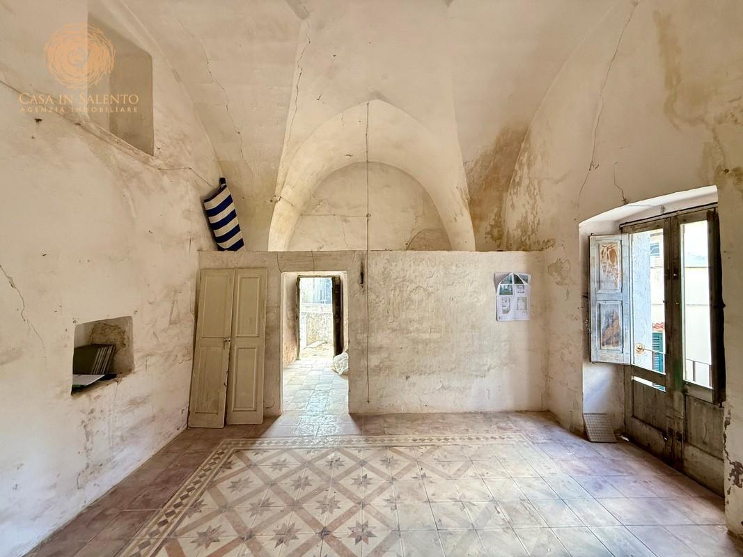 Bilocale da ristrutturare, Alessano montesardo