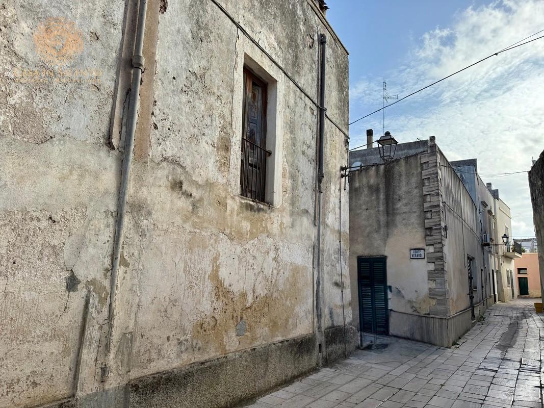Bilocale da ristrutturare, Alessano montesardo