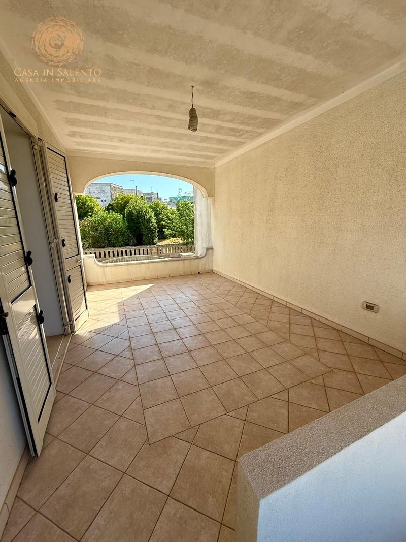 Casa indipendente con giardino a Castrignano del Capo