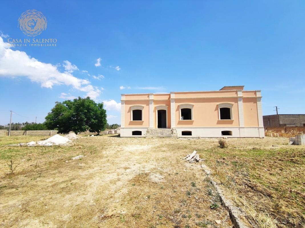 Villa con giardino a Montesano Salentino