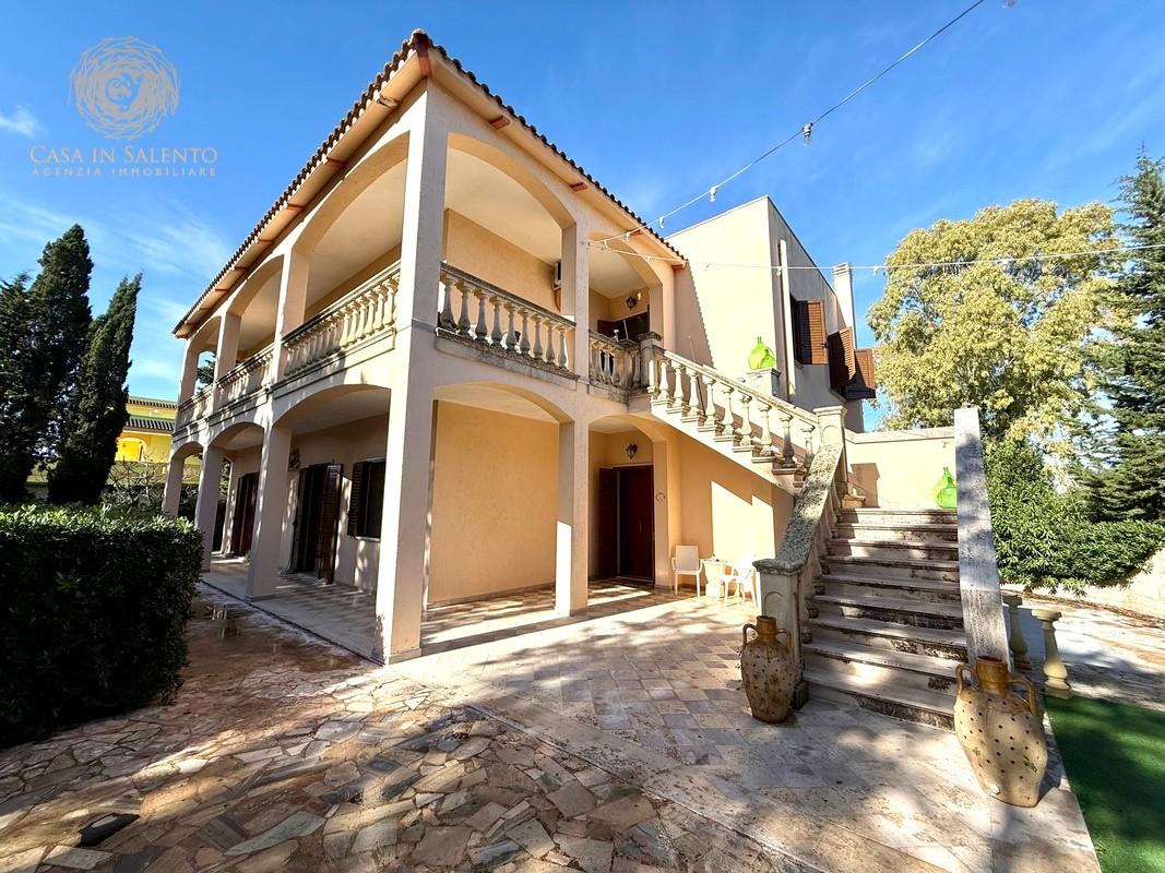 Villa con giardino a Alessano