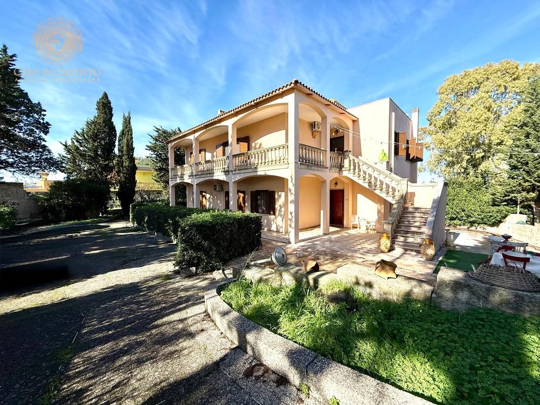 Villa con giardino a Alessano