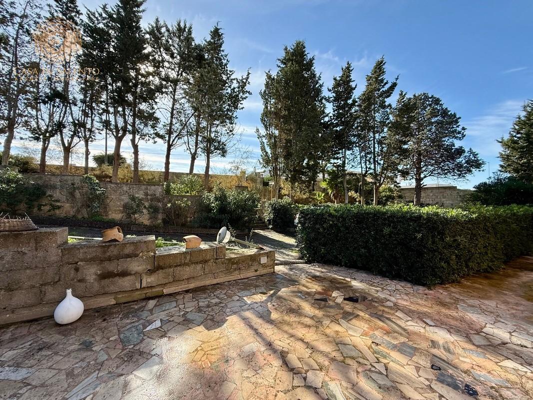 Villa con giardino a Alessano