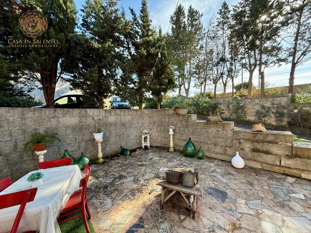 Villa con giardino a Alessano