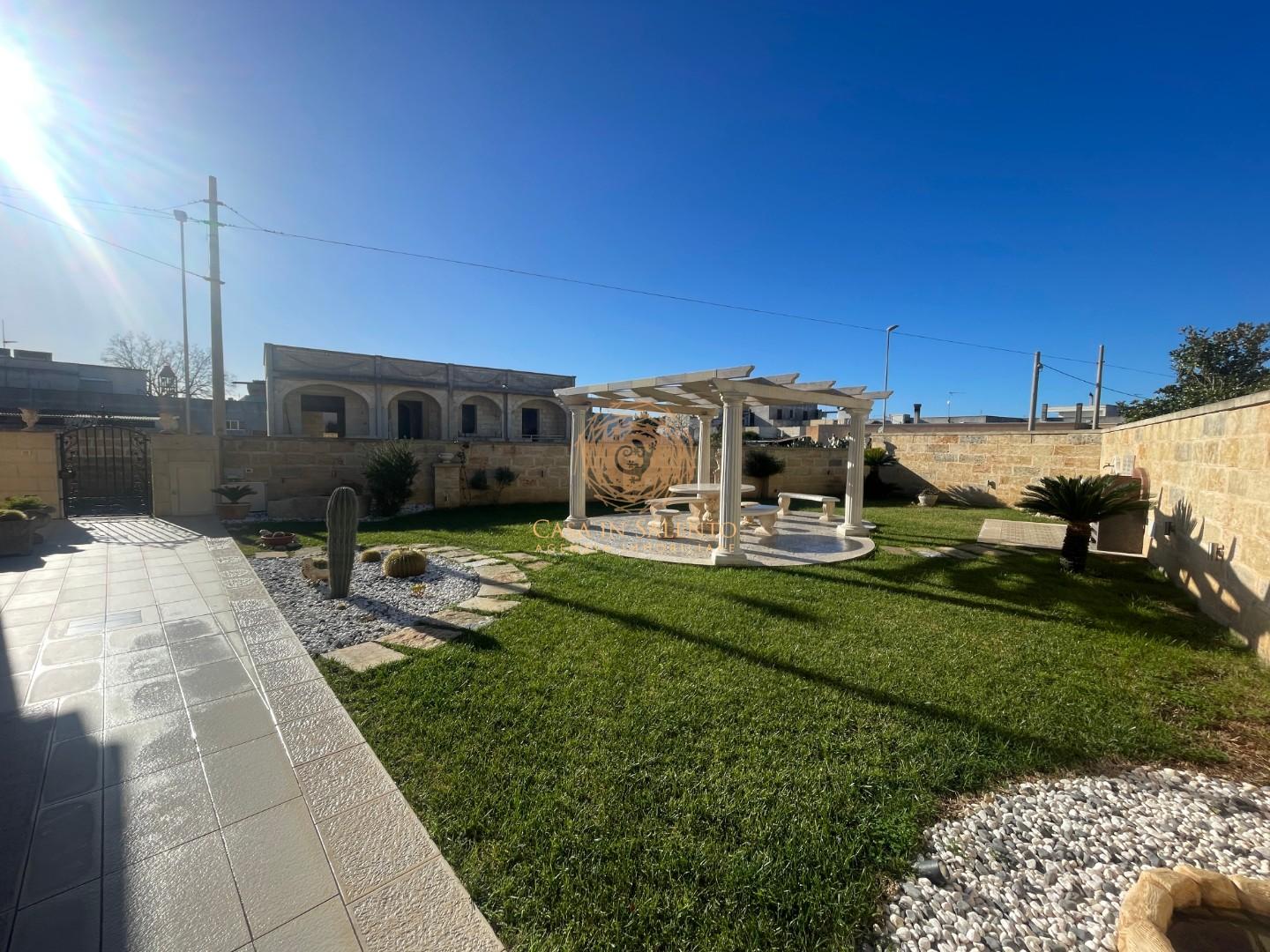 Villa con giardino a Tiggiano