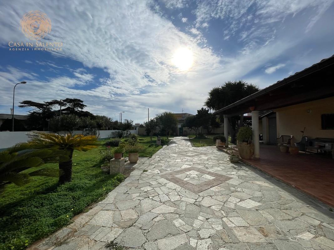 Villa con giardino a Gagliano del Capo