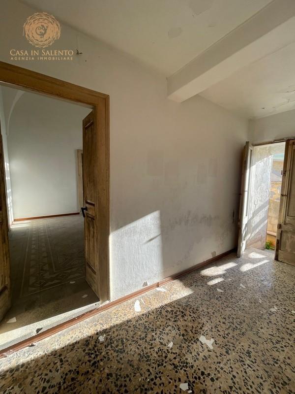 Casa indipendente da ristrutturare, Alessano montesardo