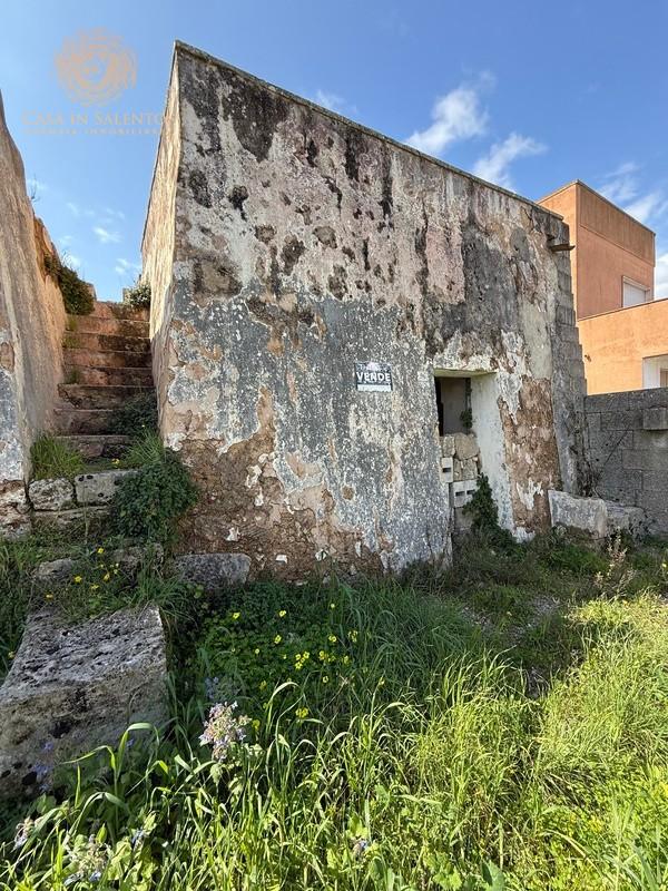 Rustico con giardino a Alessano