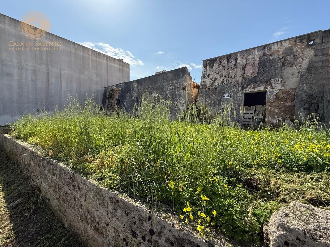 Rustico con giardino a Alessano