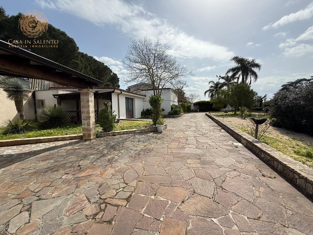 Villa con giardino a Tricase