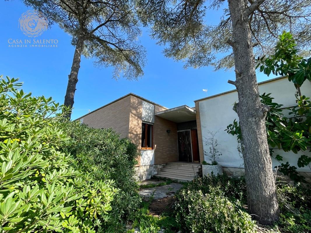 Villa con giardino a Tricase